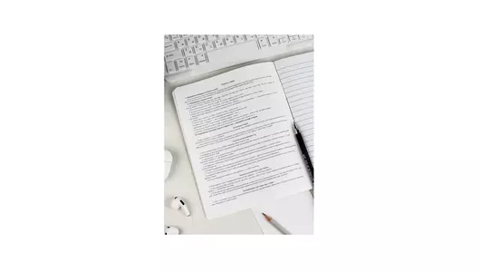 Тетрадь общая Феникс+ предметная Селфи Русский язык A5 48 листов в линейку на скрепке Тетрадь общая Феникс+ предметная Селфи Русский язык A5 48 листов в линейку на скрепке