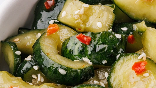 Огурцы битые по-корейски Огурцы битые по-корейски