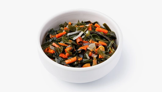 Салат из морской капусты с овощами и грибами, 200 г