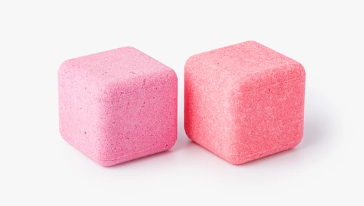 Набор бурлящих кубиков для&nbsp;ванн с&nbsp;морской солью "Черри-гранат и&nbsp;лотос-кензоки", 2шт.