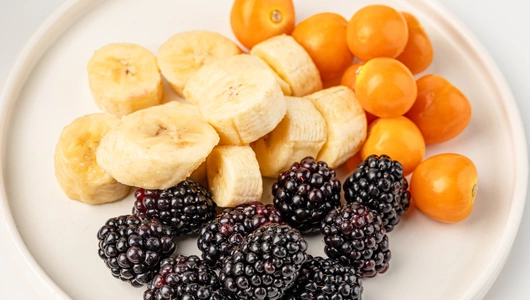 Фруктовый микс (физалис, банан, ежевика), 220 г