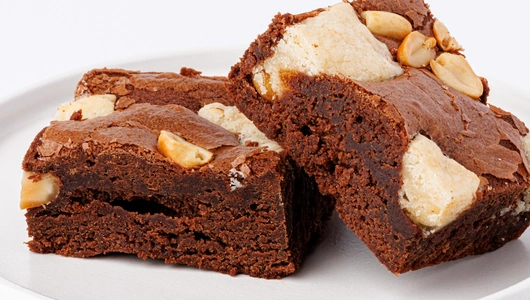 Брукис с&nbsp;арахисом