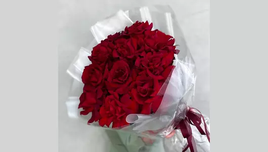 Букет 11 ажурных французских роз FMART by flowwow