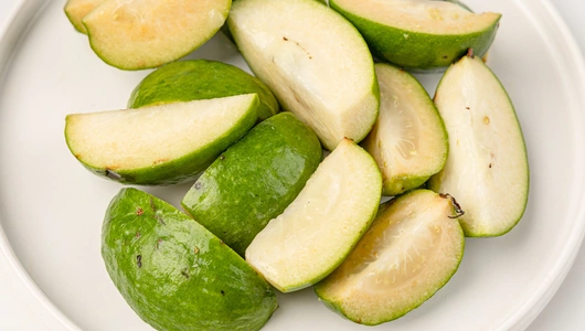 Фейхоа дольки