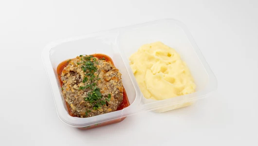 Котлета мясная по-купечески с&nbsp;картофельным пюре