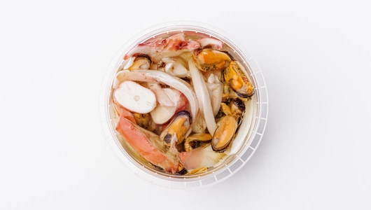 Коктейль из морепродуктов в масле, 180 г Коктейль из морепродуктов в масле, 180 г