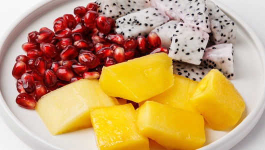 Фруктовый микс (манго, питахайя, гранат), 190 г