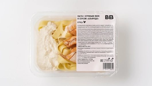 Паста с&nbsp;куриным филе и&nbsp;соусом "Альфредо"