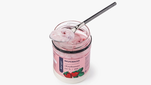 Йогурт термостатный "Клубника" 2,5%