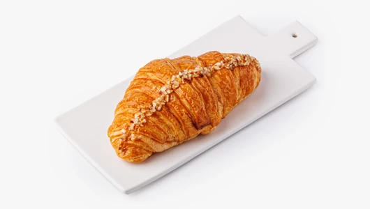 Круассан с&nbsp;варёной сгущенкой, кафе
