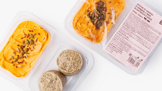 Биточки из свинины и говядины с пюре из картофеля и батата