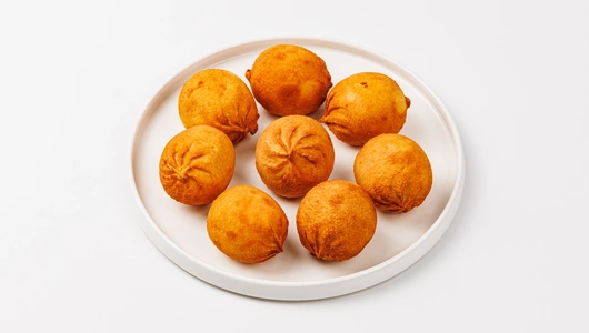 Шарики картофельные с цыпленком жареные, зам. Шарики картофельные с цыпленком жареные, зам.