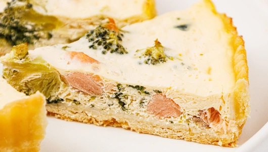 Киш с форелью и брокколи, зам.