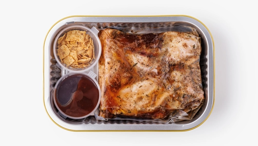 Крылья куриные "Барбекю" с&nbsp;посыпкой из&nbsp;начос с&nbsp;копчёной паприкой