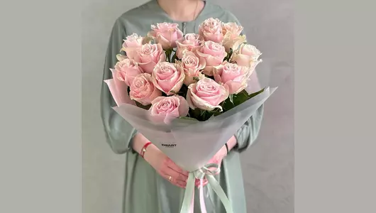 Букет Розовые розы Premium FMART by flowwow