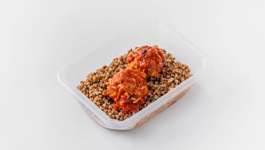 Гречка с ежиками "по-домашнему" в томатно-сливочном соусе Гречка с ежиками "по-домашнему" в томатно-сливочном соусе