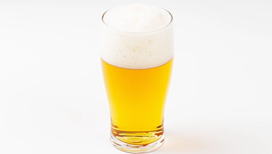 Пиво "Кастил Пилснер" светлое фильтр., ж/б 500 мл