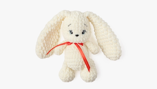 Вязаная игрушка ручной работы "Зайка Малютка"