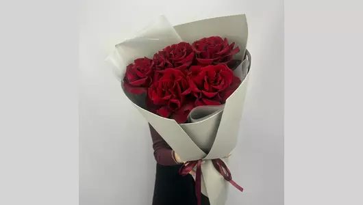 Мини букет ажурных розочек