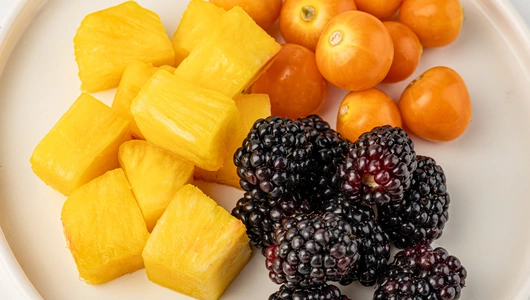 Фруктовый микс (ананас, ежевика, физалис), 220 г