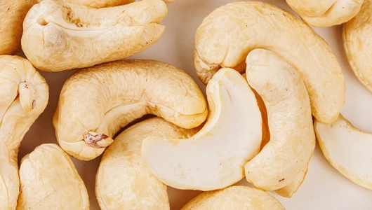 Кешью сушеный (крупный) Кешью сушеный (крупный)