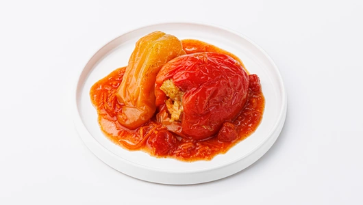 Перец фаршированный с мясом курицы