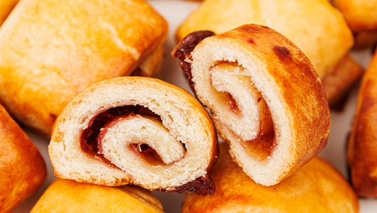 Печенье "Улитки" с вишней