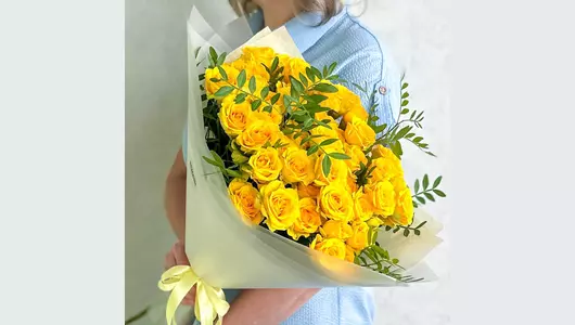 Букет Желтые кустовые розы FMART by flowwow