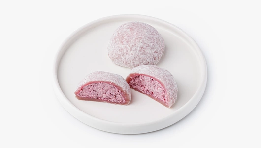 Пирожное моти "Черная смородина-мята"