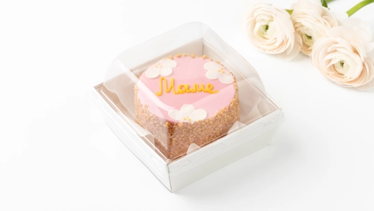 Торт бенто "Нежность" с клубникой