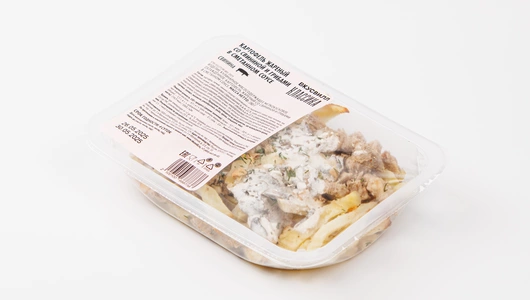 Картофель жареный со свининой и грибами в сметанном соусе Картофель жареный со свининой и грибами в сметанном соусе