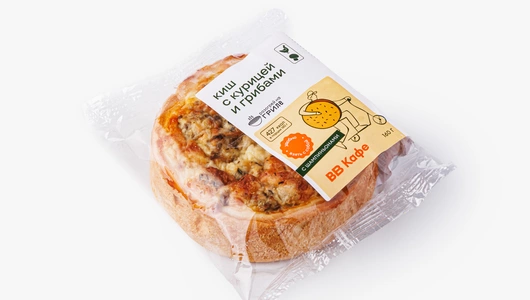 Киш с курицей и грибами, кафе