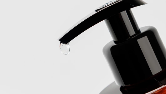 Мыло жидкое для рук смягчающее "Терпкий сантал и олива" Мыло жидкое для рук смягчающее "Терпкий сантал и олива"