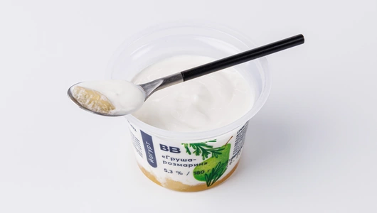 Йогурт "Груша-розмарин" 5,3%