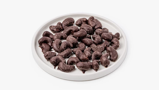 Кешью в&nbsp;темном шоколаде