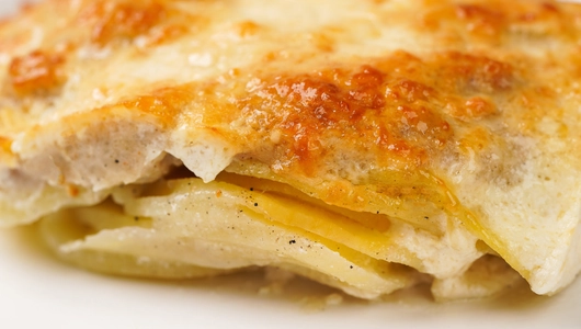 Гратен картофельный с мясом птицы