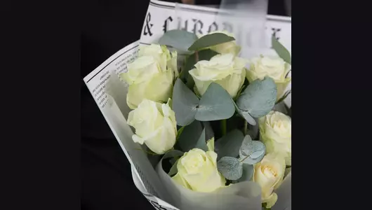 Букет из&nbsp;белых роз