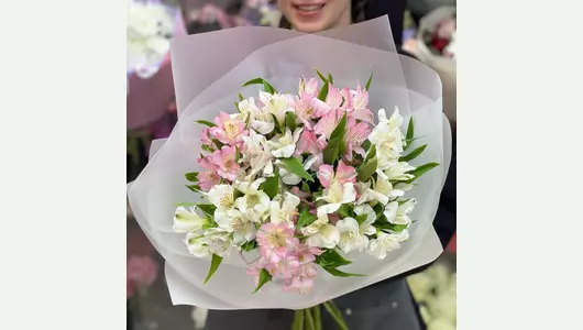 Красивый стойкий букет из&nbsp;альстромерии «Весеннее чудо» FMART by flowwow