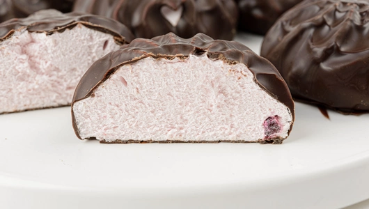 Зефир "Вишневый" в&nbsp;темном шоколаде