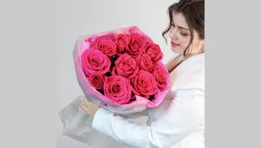 Монобукет из&nbsp;11 роз сорта Пинк флойд "Малиновый соблазн" FMART by flowwow