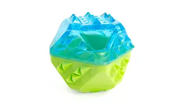 Изображение товара Резиновая игрушка для собак Куб охлаждающий, 8 см, сине-зелёная EliteDog