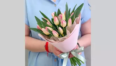 Букет 15 розовых тюльпанов FMART by flowwow