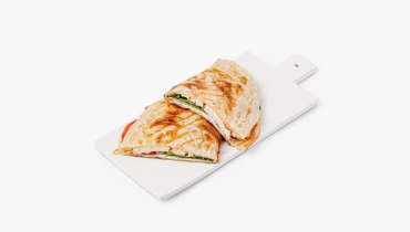 Изображение товара Сэндвич в лепешке Ротти с курицей и горчичной заправкой, кафе