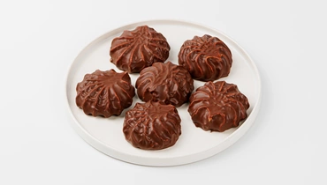 Изображение товара Кокосовый зефир в молочном шоколаде, 200 г, ВкусВилл, Россия, десерт