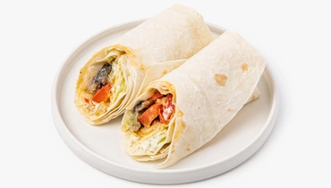 Сэндвич ролл с&nbsp;печеными овощами и&nbsp;кремом из&nbsp;тофу