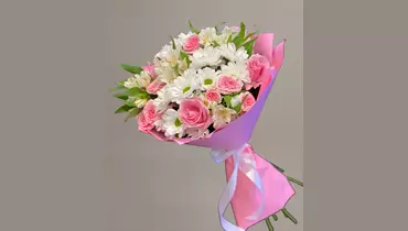 Изображение товара Цветочный букет розовый рассвет FMART by flowwow с розами альстромериями и хризантемами