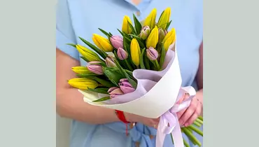 Букет 19 тюльпанов микс FMART by flowwow