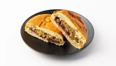 Изображение товара Паштето-бургер с вареньем из черной смородины