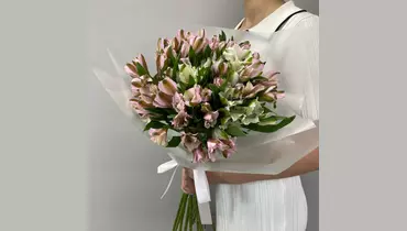 Букет из&nbsp;стойких альстромерий FMART by flowwow