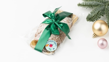 Изображение товара Традиционный немецкий штоллен с клюквой и марципаном - рождественский десерт